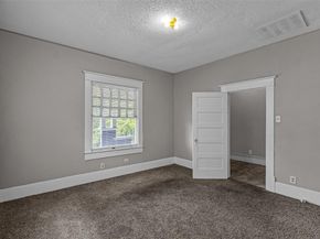1117 and 1119 E 10th Street , Dallas Texas 75203