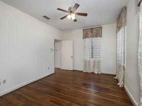 4705  El Campo Avenue , Fort Worth Texas 76107