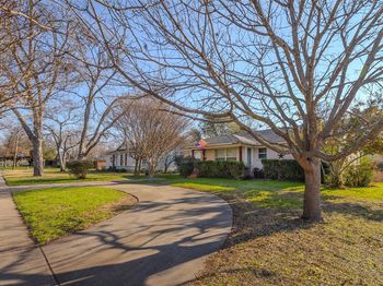503 S WEATHERRED Drive 