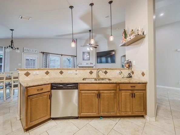5317  Comanche Wells Drive , McKinney Texas 75071