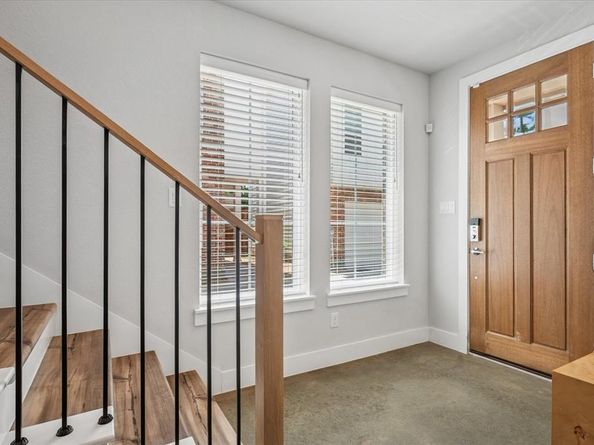 1020  Cavour Place , Dallas Texas 75204