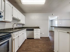 629  Park Lane , Denton Texas 76205