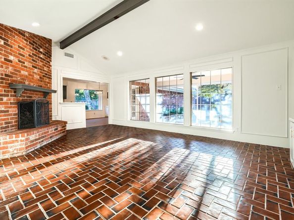 11933  Midlake Drive , Dallas Texas 75218