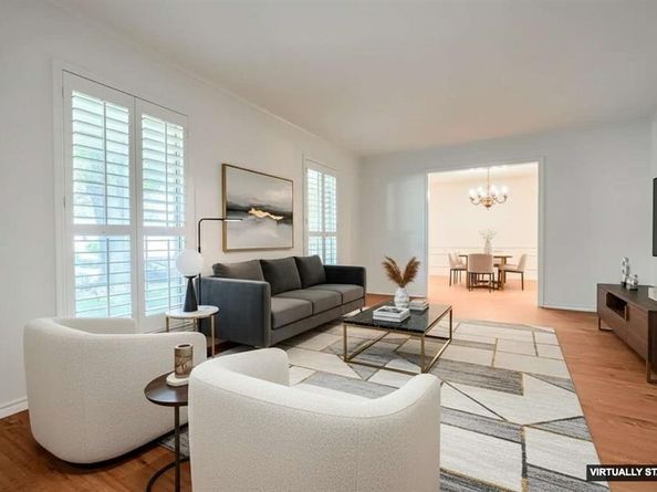11933  Midlake Drive , Dallas Texas 75218