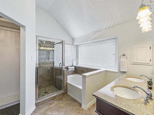 1113  Holly Drive , Carrollton Texas 75010