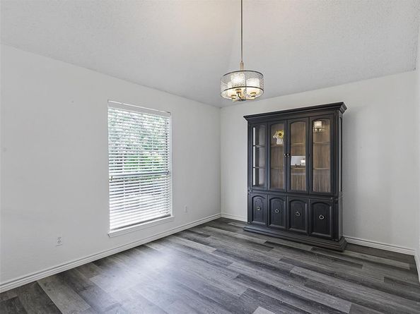 1113  Holly Drive , Carrollton Texas 75010
