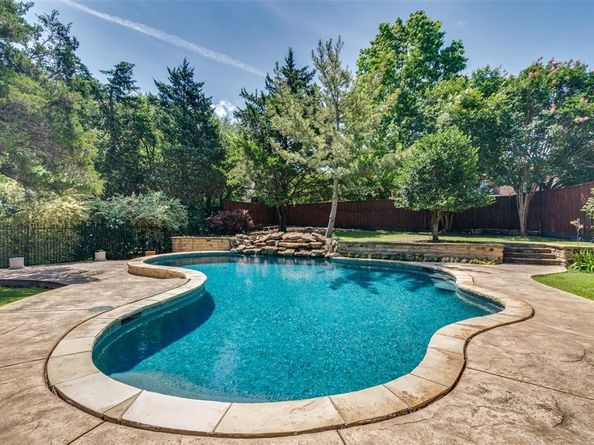 808  Country Club Drive , Heath Texas 75032