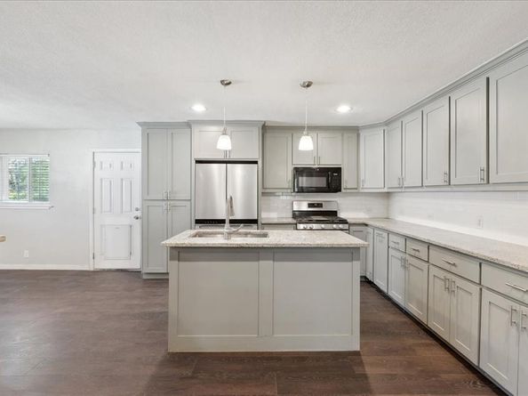 2513  Rodeo Street , Fort Worth Texas 76119