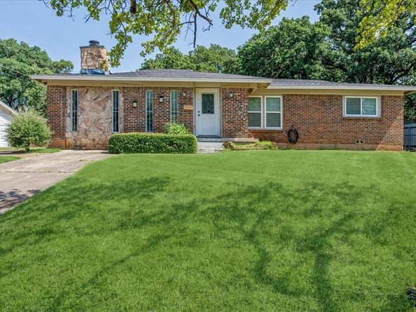 2513  Rodeo Street , Fort Worth Texas 76119