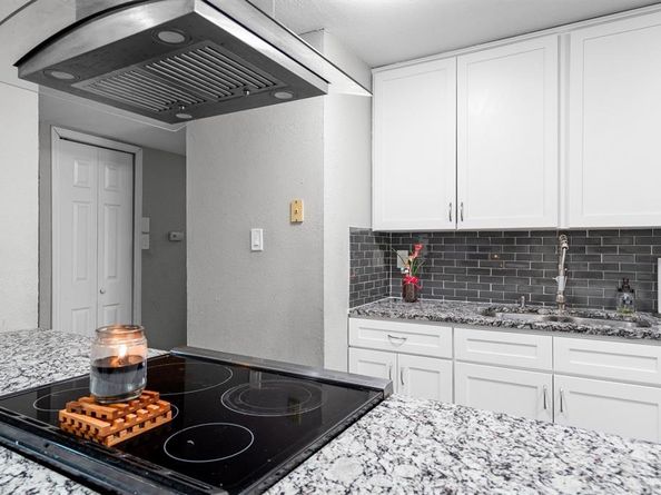 4933 N Colony Boulevard , The Colony Texas 75056