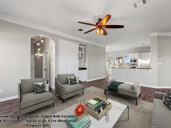 10208  Mohon Lane , Pilot Point Texas 76258