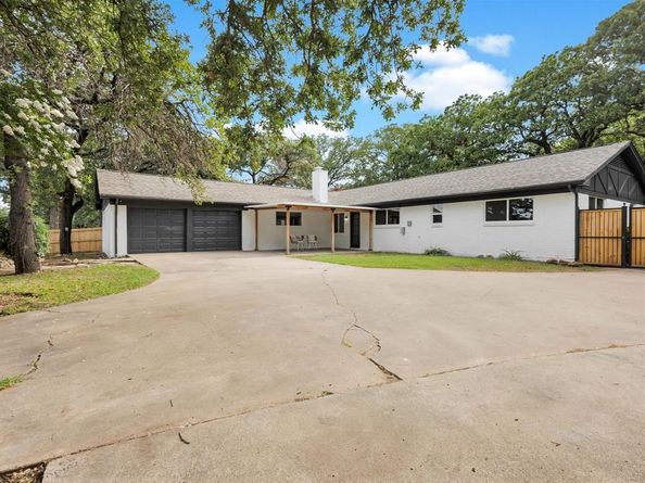 2852  Winterhaven Drive , Hurst Texas 76054