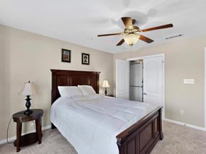 1115  Cresthaven Drive  13, Cedar Hill Texas 75104