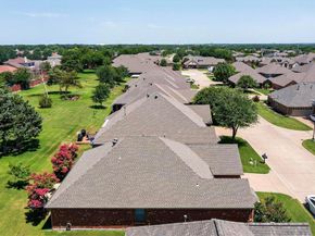 1115  Cresthaven Drive  13, Cedar Hill Texas 75104