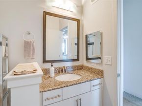 221 W Lancaster Avenue  5003, Fort Worth Texas 76102