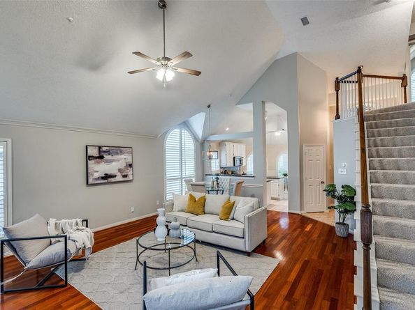 14592  Evergreen Court , Addison Texas 75001