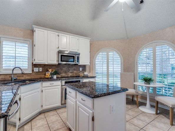 14592  Evergreen Court , Addison Texas 75001