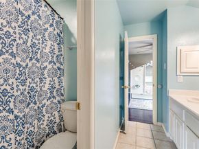 2804  Stonehurst Drive , Grapevine Texas 76051