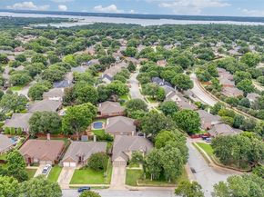 2804  Stonehurst Drive , Grapevine Texas 76051