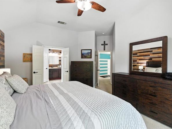 2878  Ridgedale Drive , Lewisville Texas 75067