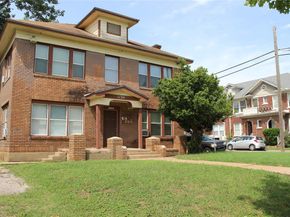 1130  Kings Highway , Dallas Texas 75208