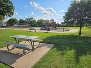 610  Meadowbrook Street , Allen Texas 75002