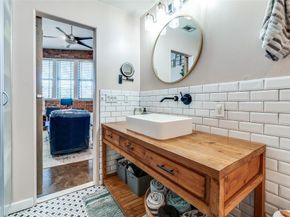 2220 S Harwood Street  106, Dallas Texas 75215