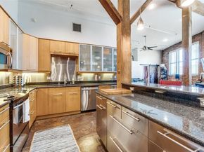2220 S Harwood Street  106, Dallas Texas 75215