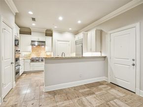 4240  Prescott Avenue  5B, Dallas Texas 75219