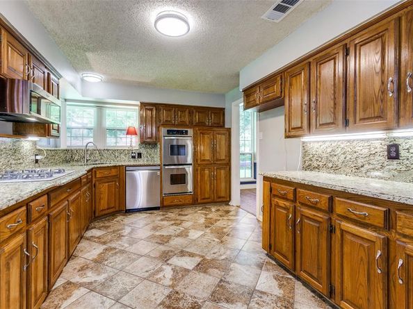 5008  Natchez Drive , Sachse Texas 75048
