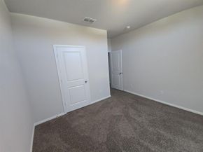 309  Crowfoot Drive , Fort Worth Texas 76131