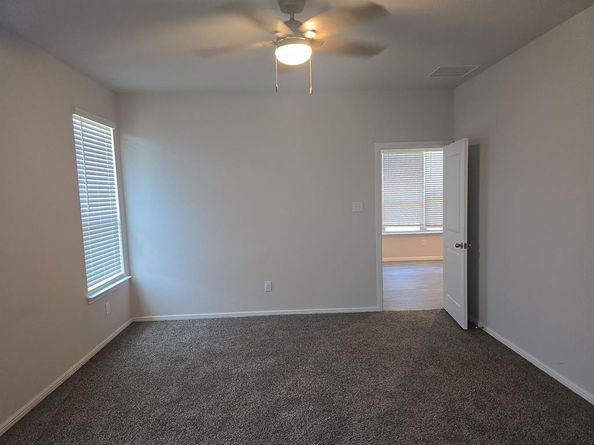 309  Crowfoot Drive , Fort Worth Texas 76131