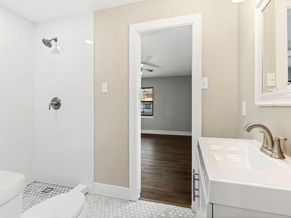 10131  Eastwood Drive , Dallas Texas 75228