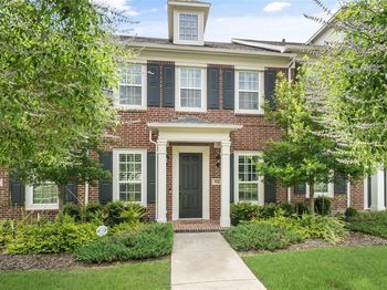 914  Marian Drive 