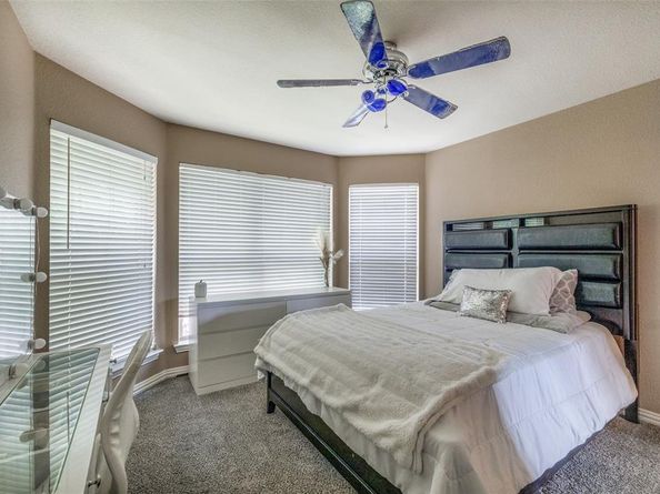 701  Parkhill Drive , Mansfield Texas 76063