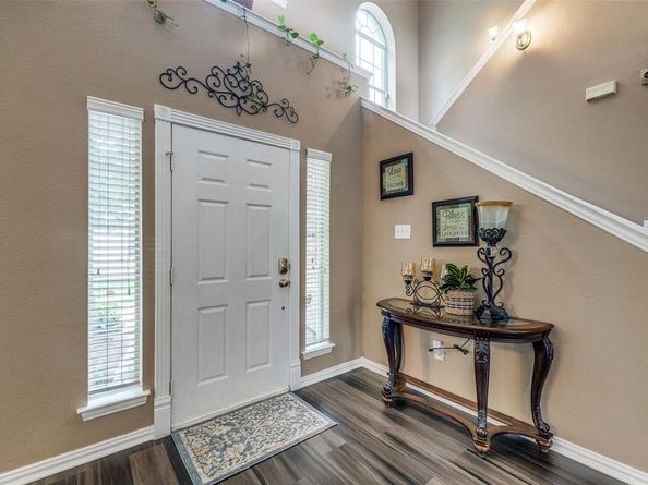 701  Parkhill Drive , Mansfield Texas 76063