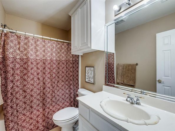 701  Parkhill Drive , Mansfield Texas 76063