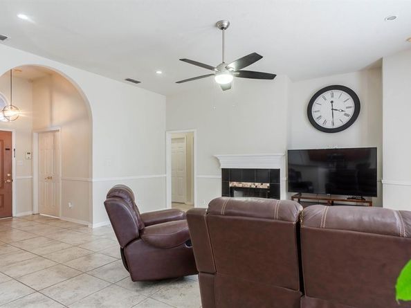 7525  Juliet Lane , Fort Worth Texas 76137
