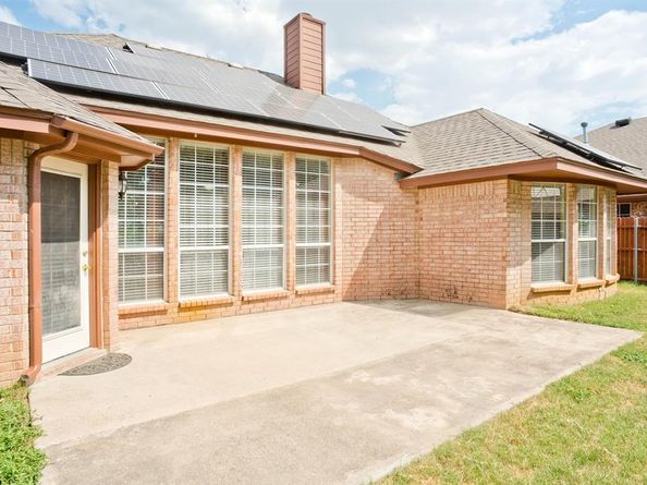 7525  Juliet Lane , Fort Worth Texas 76137