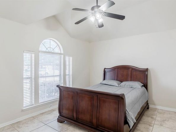 7525  Juliet Lane , Fort Worth Texas 76137