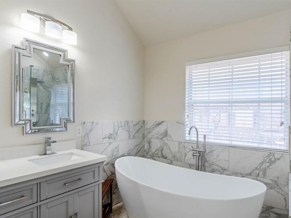 7525  Juliet Lane , Fort Worth Texas 76137