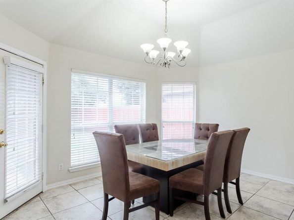 7525  Juliet Lane , Fort Worth Texas 76137