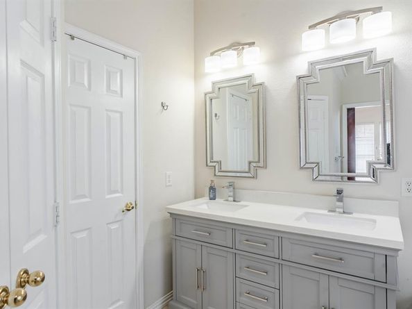 7525  Juliet Lane , Fort Worth Texas 76137