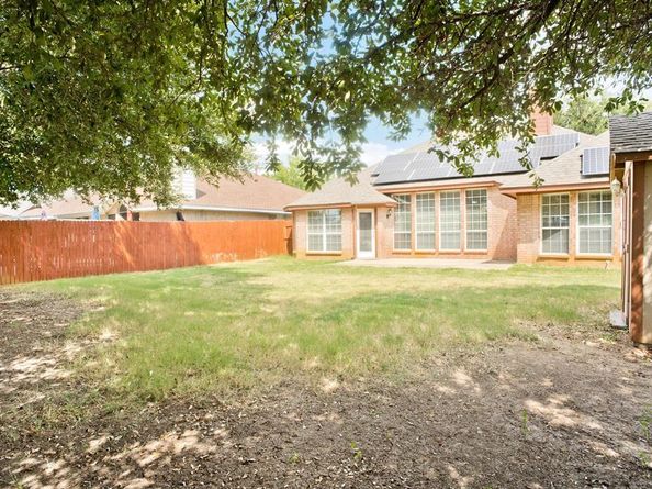 7525  Juliet Lane , Fort Worth Texas 76137