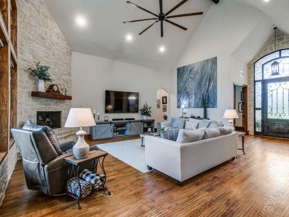 217  The Falls Drive , Sunnyvale Texas 75182
