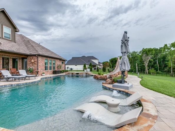 217  The Falls Drive , Sunnyvale Texas 75182