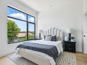 430 E 8th   105, Dallas Texas 75203