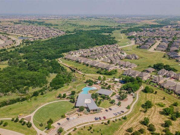 6340  Crossvine Trail , Flower Mound Texas 76226
