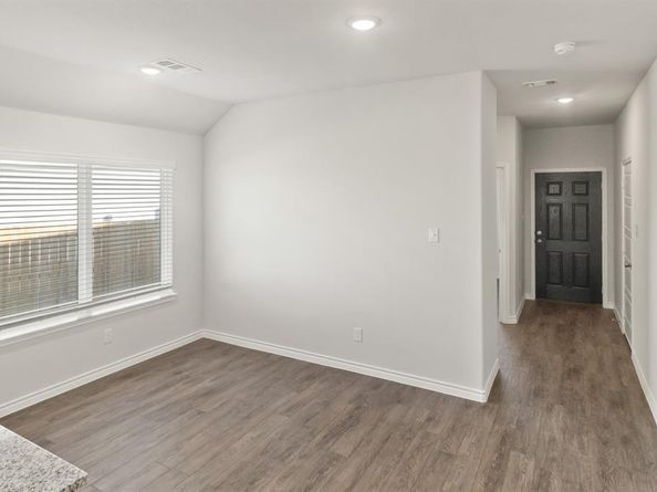 1104  Runway Road , Fort Worth Texas 76131