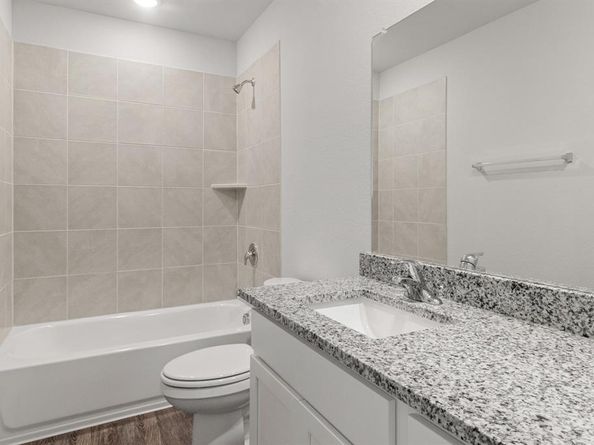 1104  Runway Road , Fort Worth Texas 76131